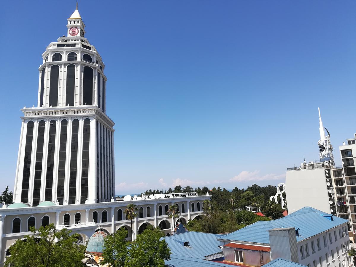 Davka Apartments Batumi Eksteriør billede