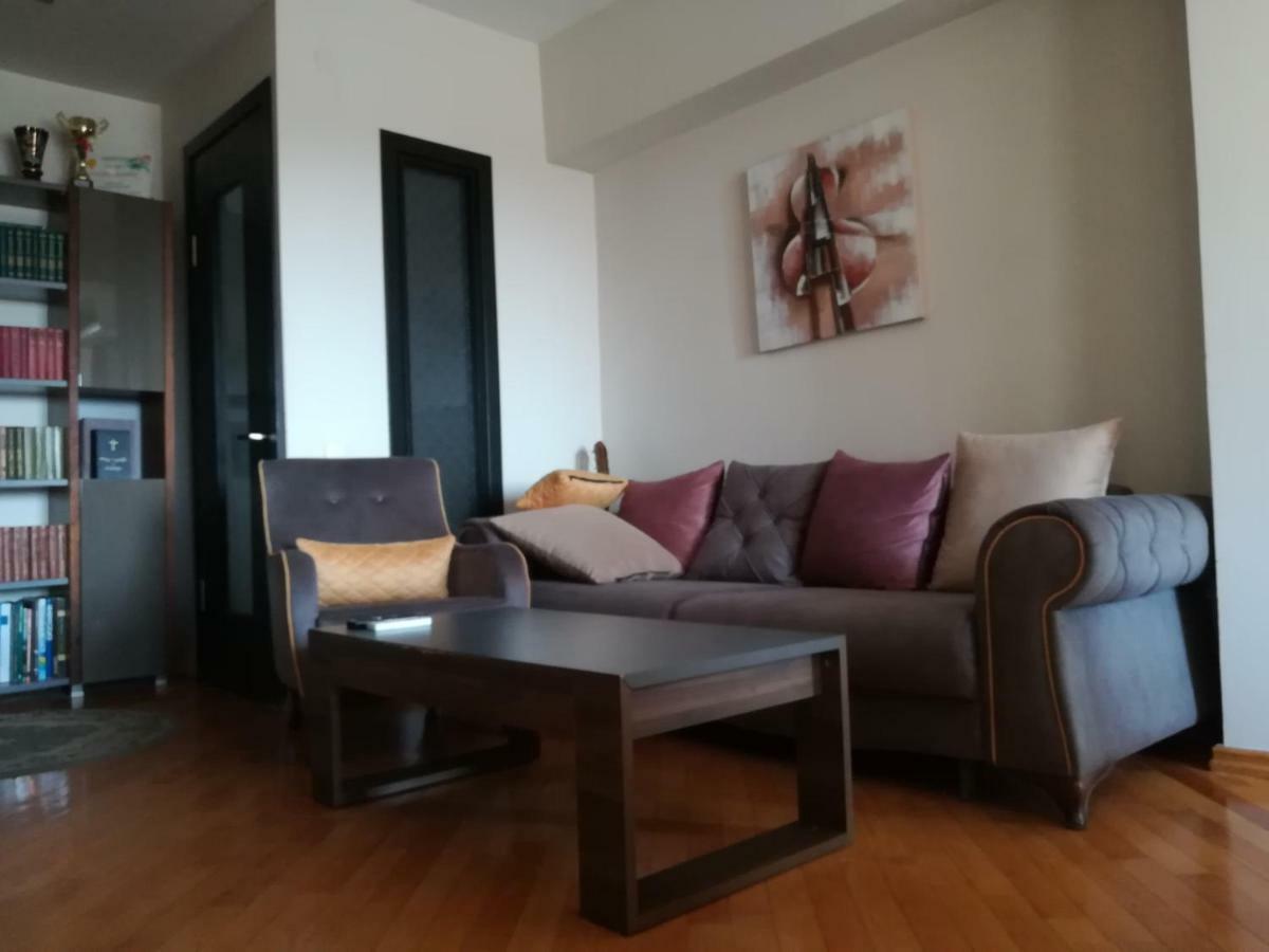Davka Apartments Batumi Eksteriør billede